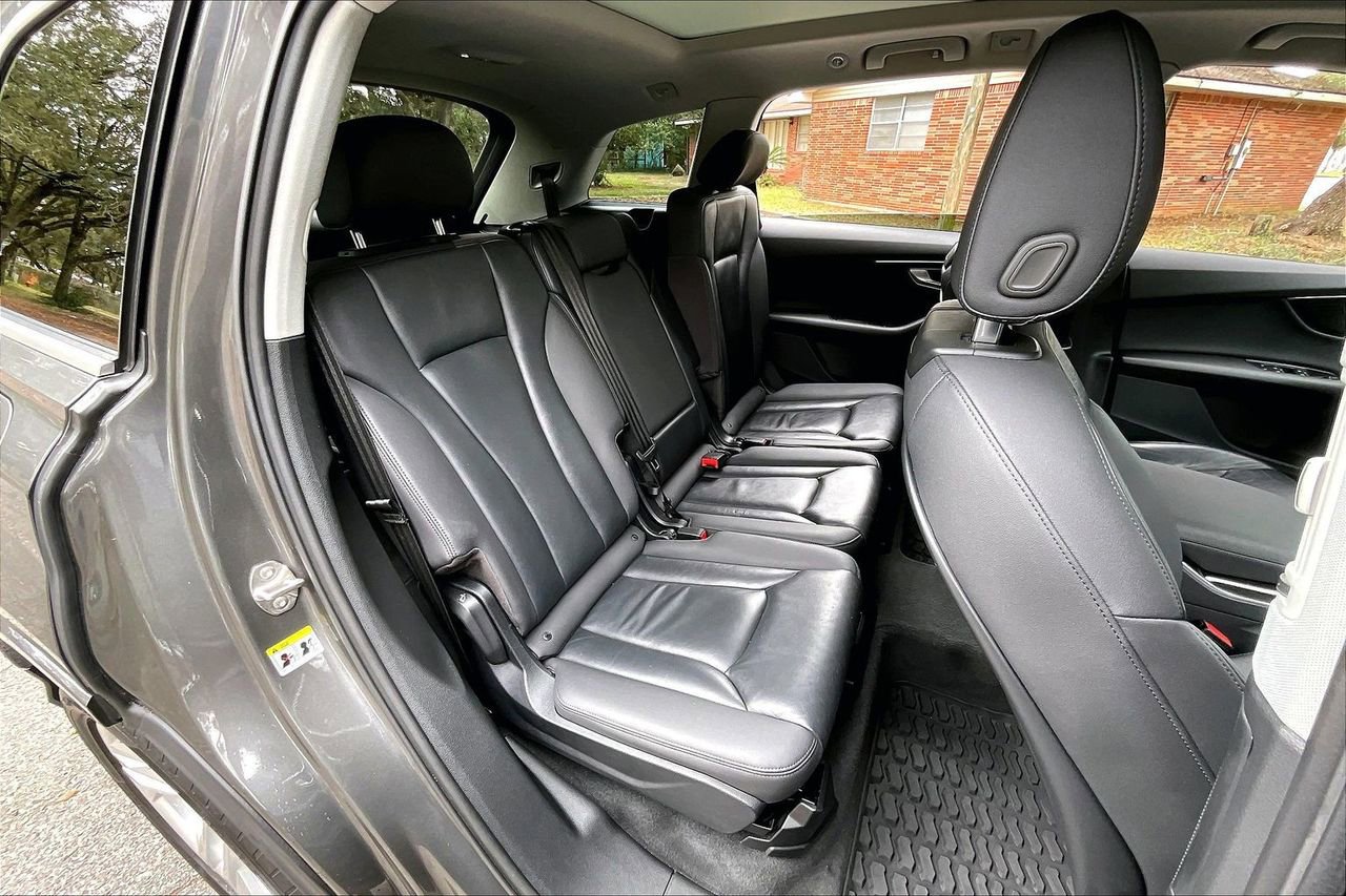 Used 2020 Audi Q7 2.0T Premium w/ Convenience Package image 22
