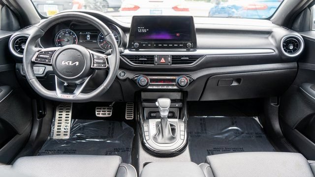 Used 2023 Kia Forte GT-Line w/ GT-Line Premium Package FWD image 15