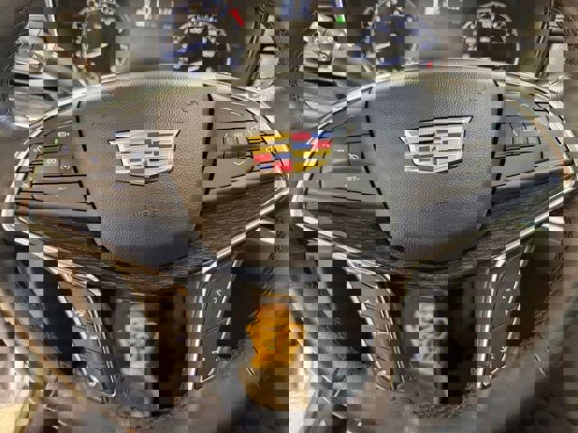 Used 2023 Cadillac XT5 Premium Luxury image 12