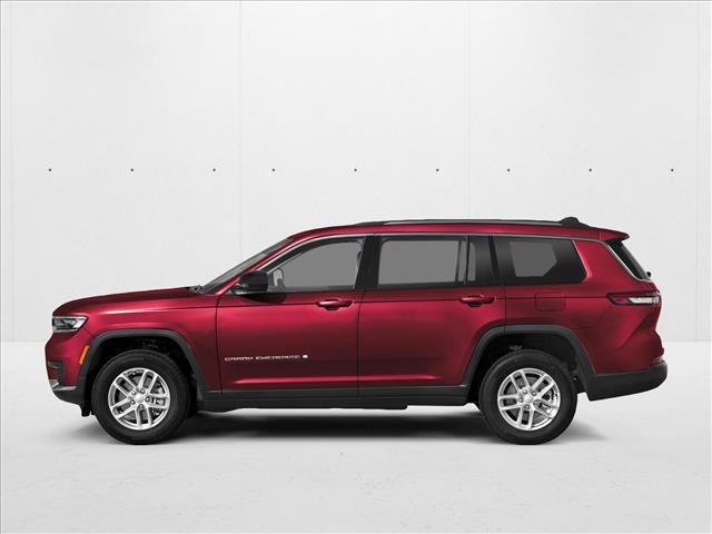 New 2025 Jeep Grand Cherokee L Laredo image 3
