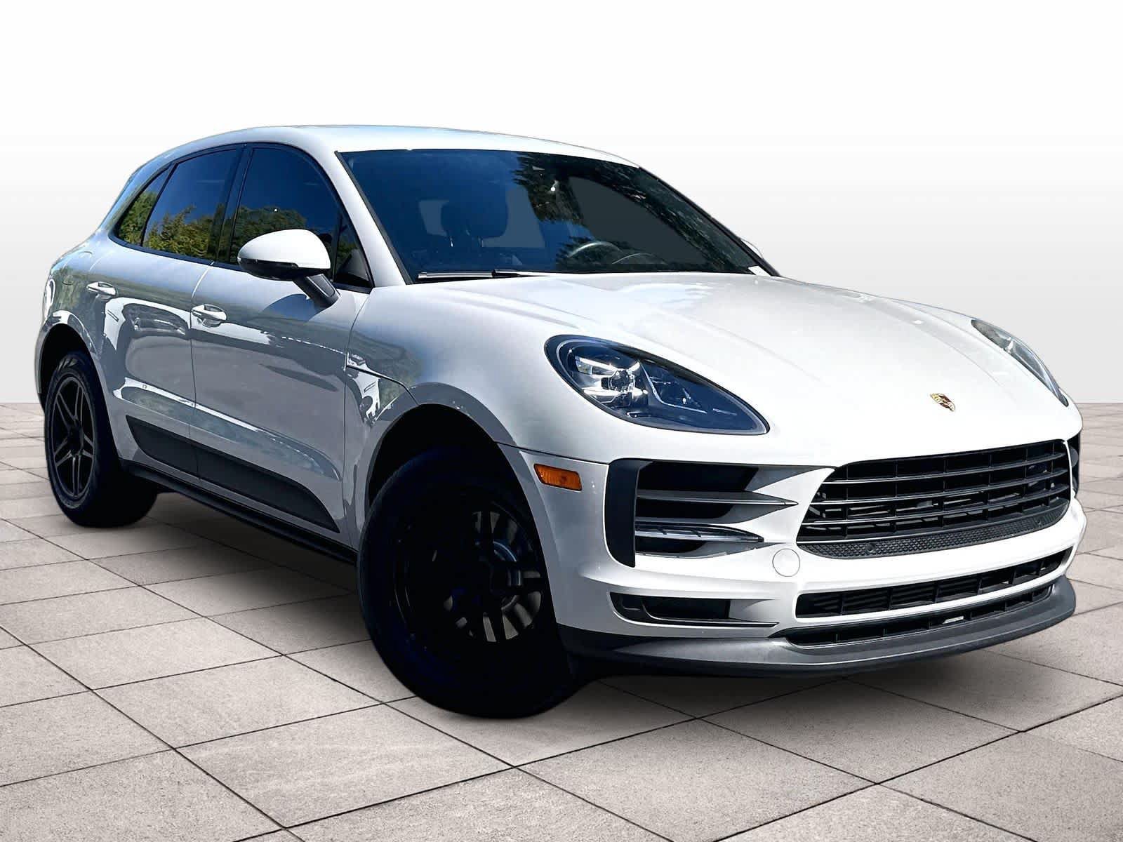 Used 2020 Porsche Macan AWD/4WD image 2