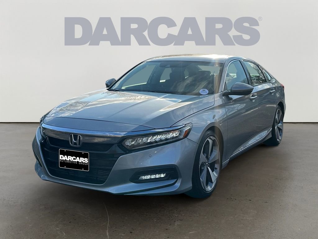 Used 2018 Honda Accord Touring image 3