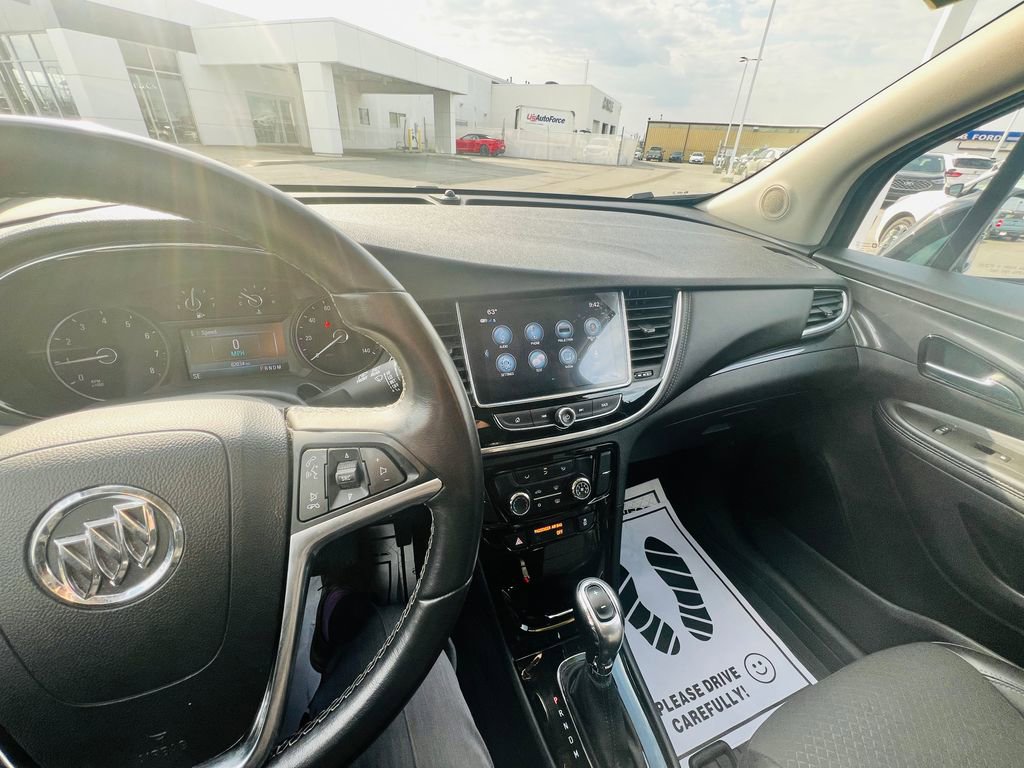 Used 2020 Buick Encore Preferred image 23