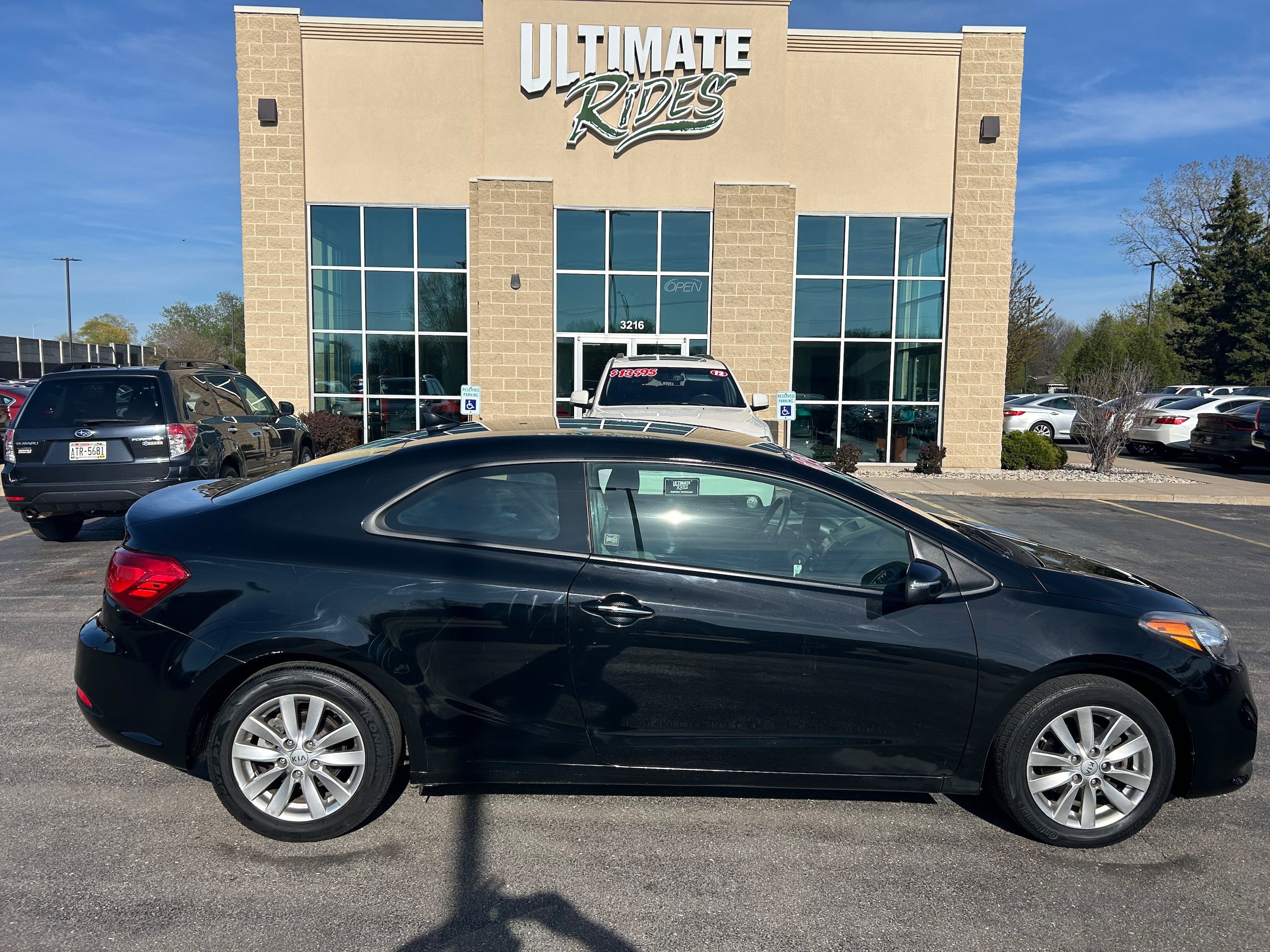 Used 2015 Kia Forte Koup EX FWD image 1