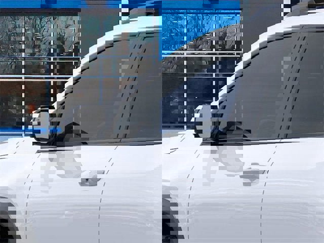 New 2026 Chevrolet Equinox ACTIV w/ Convenience Package III image 12