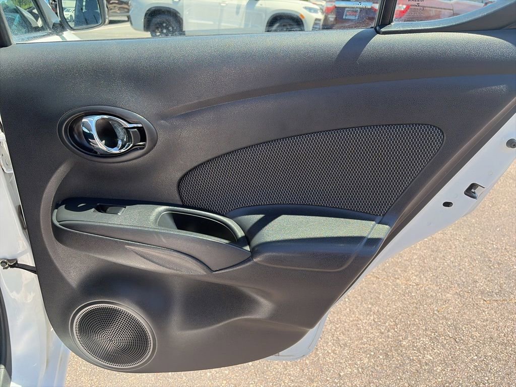 Used 2016 Nissan Versa SV FWD image 30