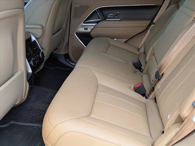 New 2026 Land Rover Range Rover SE AWD/4WD image 17