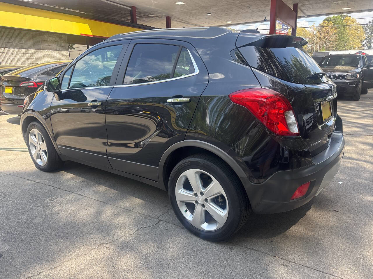 Used 2016 Buick Encore FWD image 7