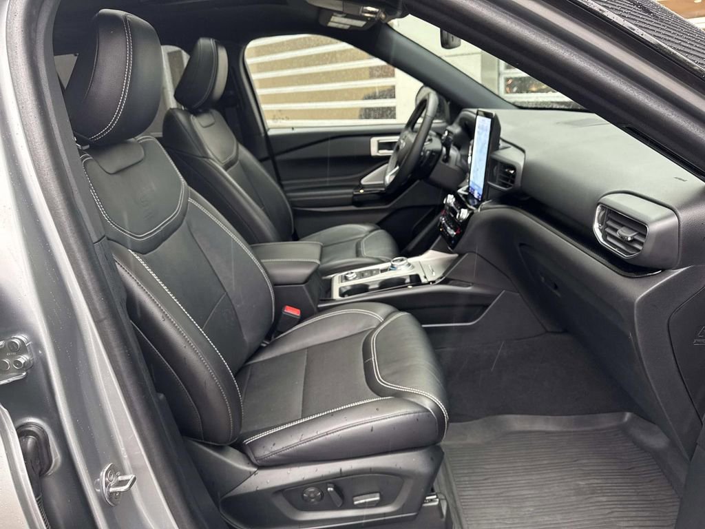 Used 2022 Ford Explorer ST w/ Equipment Group 401A AWD/4WD image 10