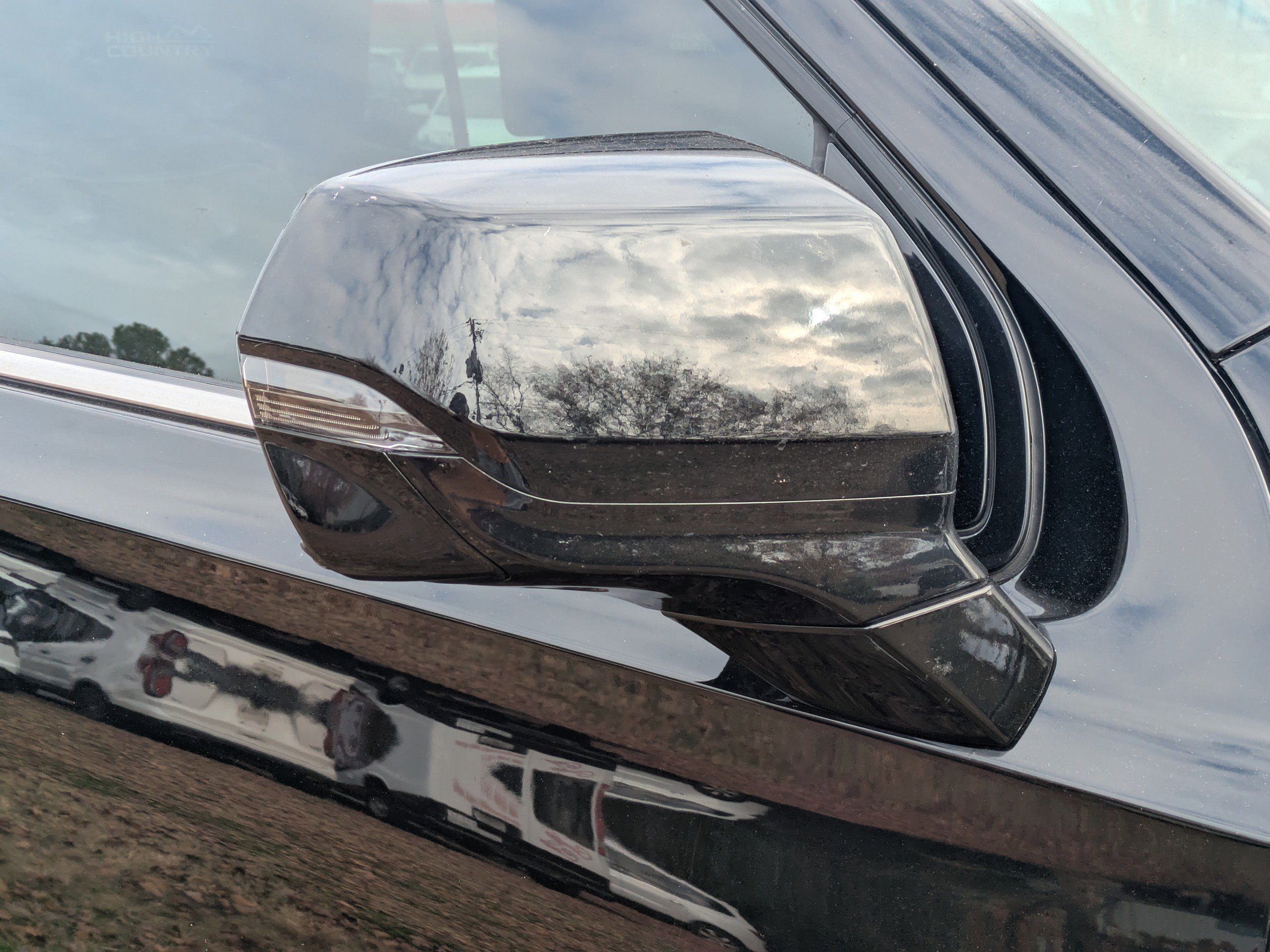 Used 2024 Chevrolet Tahoe High Country image 12