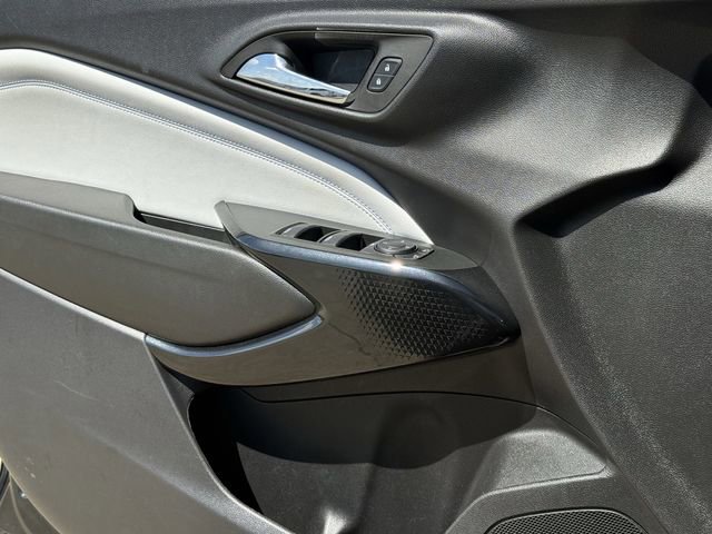 Certified 2025 Chevrolet Trax LT w/ LT Convenience Package FWD image 27