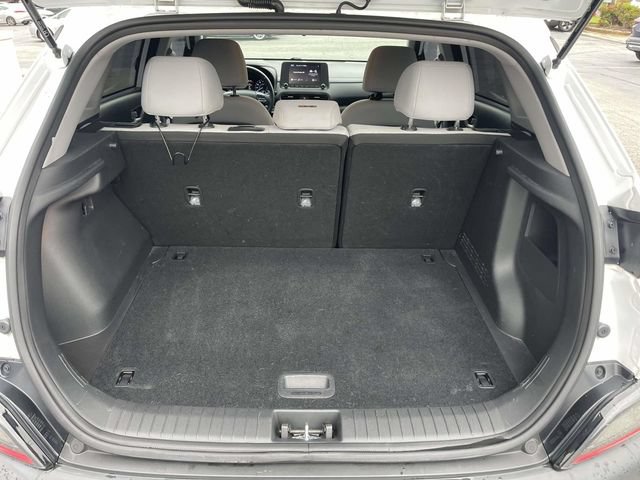 Used 2022 Hyundai Kona SEL w/ Convenience Package FWD image 13