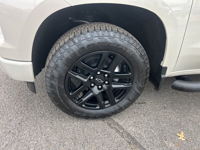 New 2026 Chevrolet Silverado 1500 Custom w/ Turbomax Blackout Package image 10