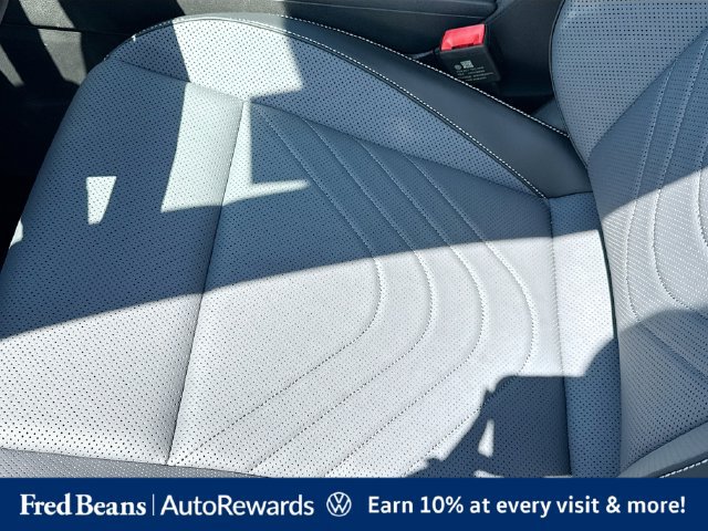 New 2025 Volkswagen Tiguan SE AWD/4WD image 20