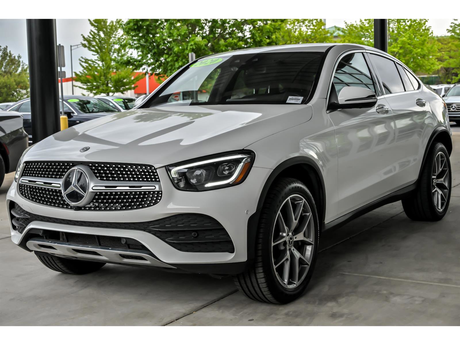 Used 2020 Mercedes-Benz GLC 300 4MATIC Coupe image 5