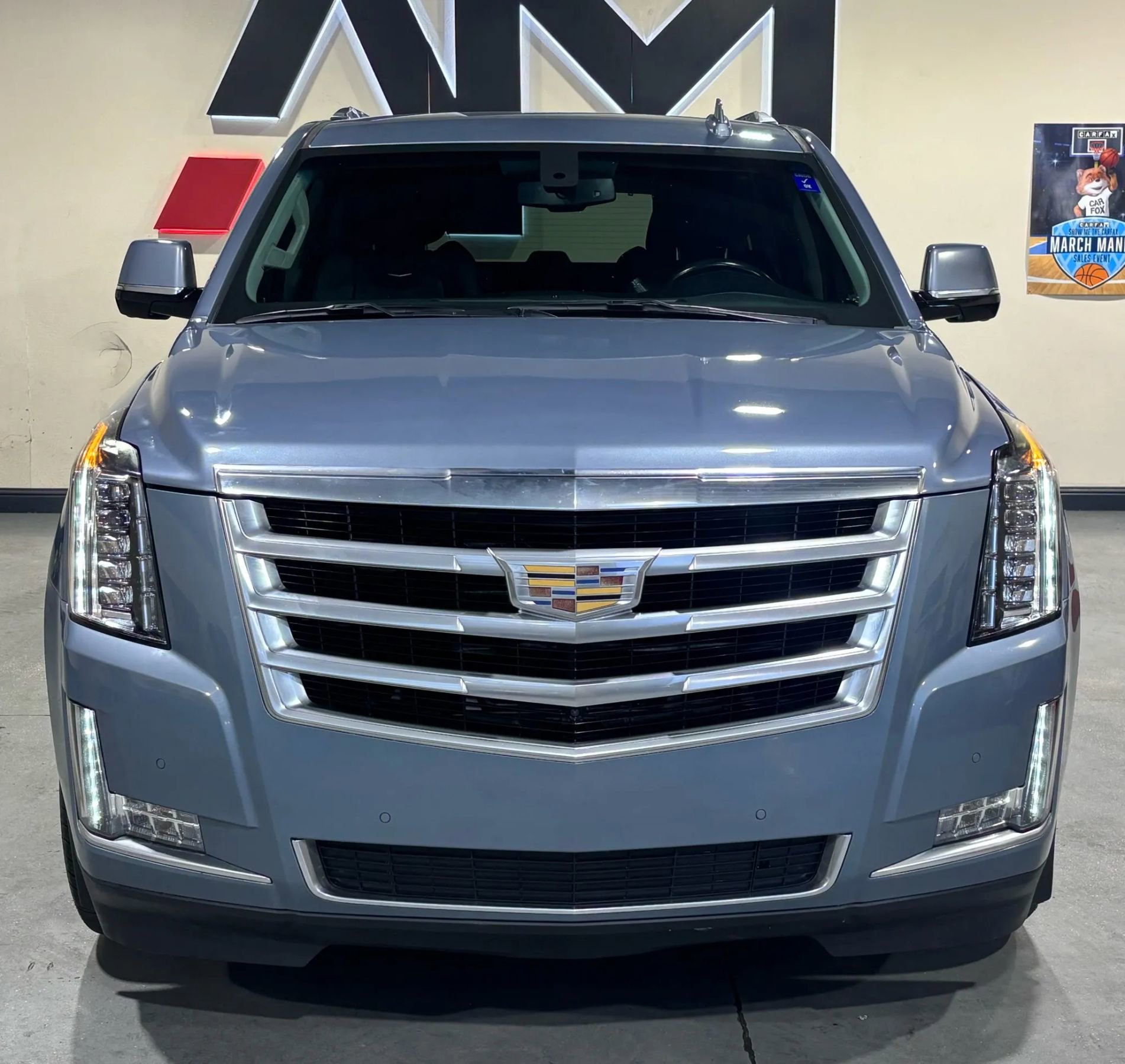 Used 2016 Cadillac Escalade ESV 2WD image 3