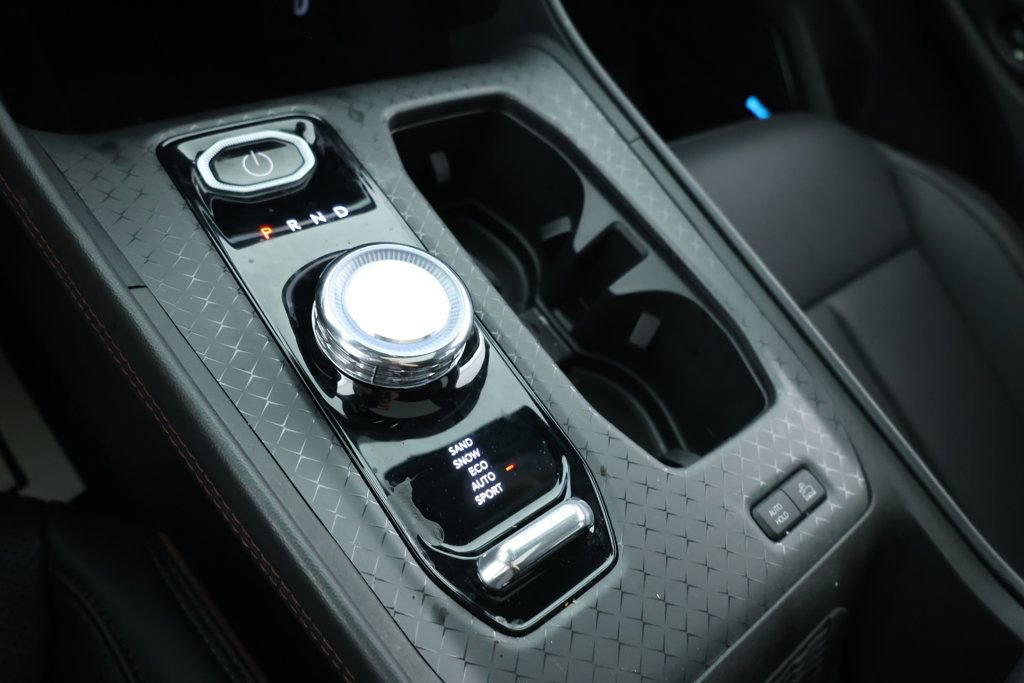 Used 2024 Jeep Wagoneer Launch Edition AWD/4WD image 15