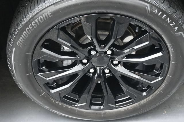 Used 2023 GMC Yukon XL Denali AWD/4WD image 31