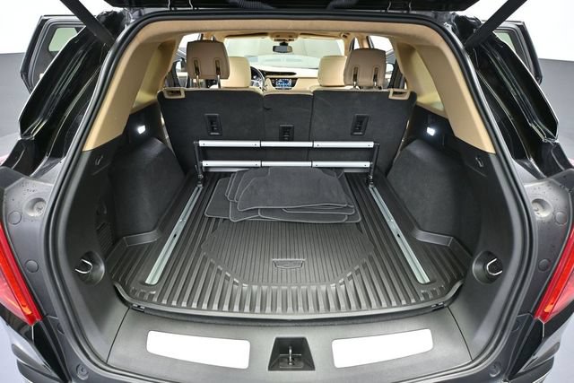 Used 2019 Cadillac XT5 Platinum AWD/4WD image 43