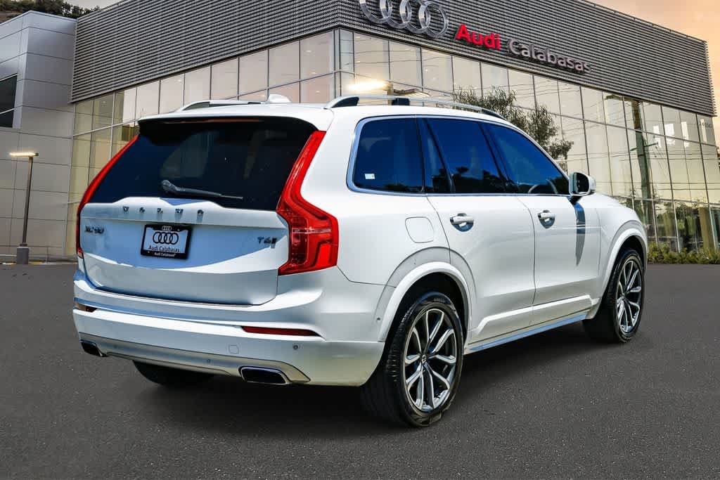 Used 2018 Volvo XC90 T6 Momentum w/ Convenience Package AWD/4WD image 4