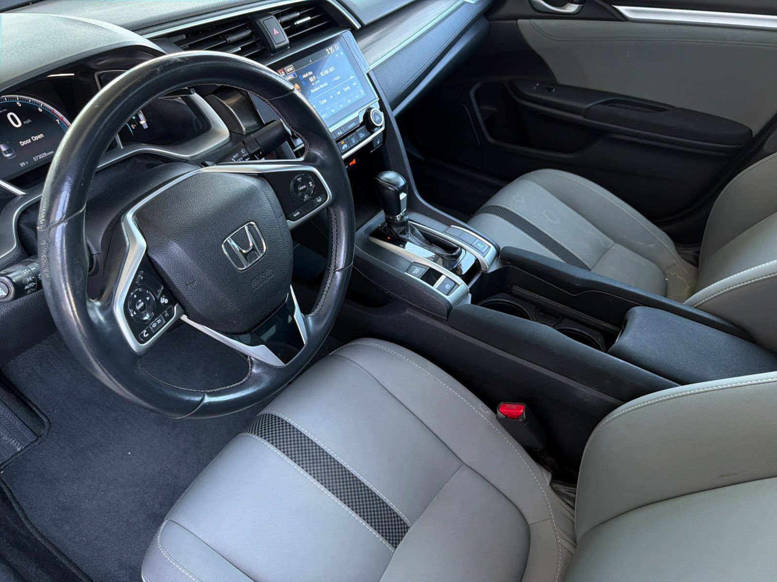 Used 2020 Honda Civic EX image 9