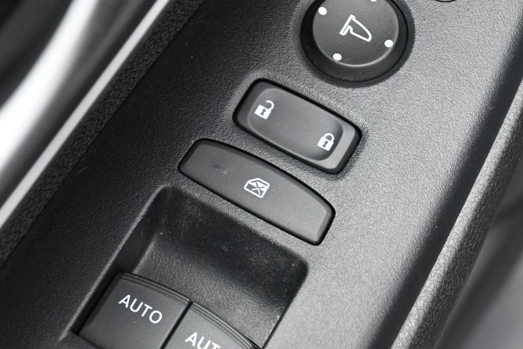 Used 2019 Honda CR-V EX image 13