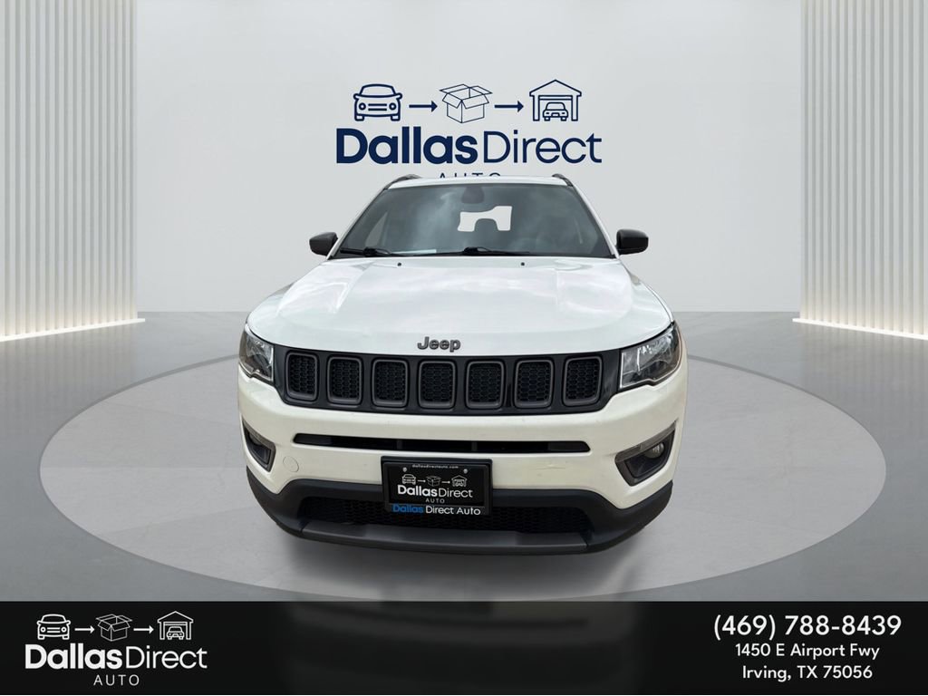Used 2021 Jeep Compass Latitude image 3