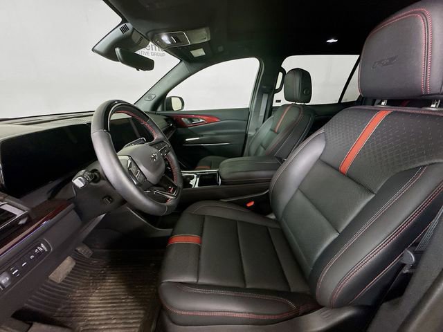 Used 2024 Chevrolet Traverse RS image 22