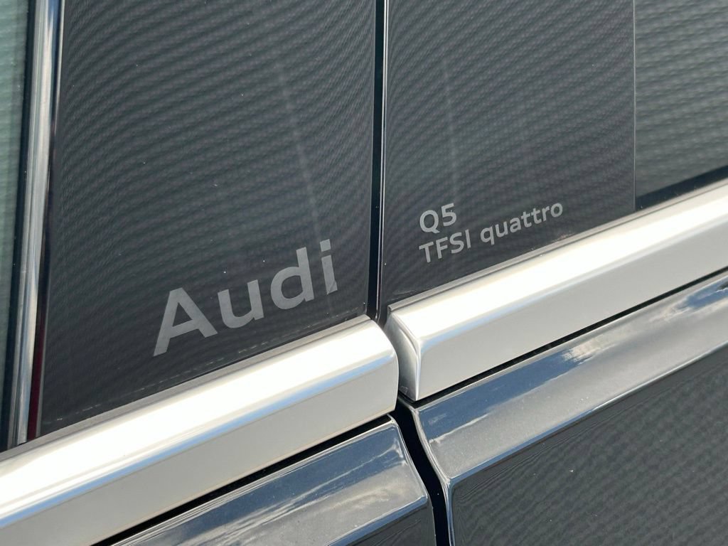 Used 2025 Audi Q5 Premium Plus w/ Premium Plus AWD/4WD image 42