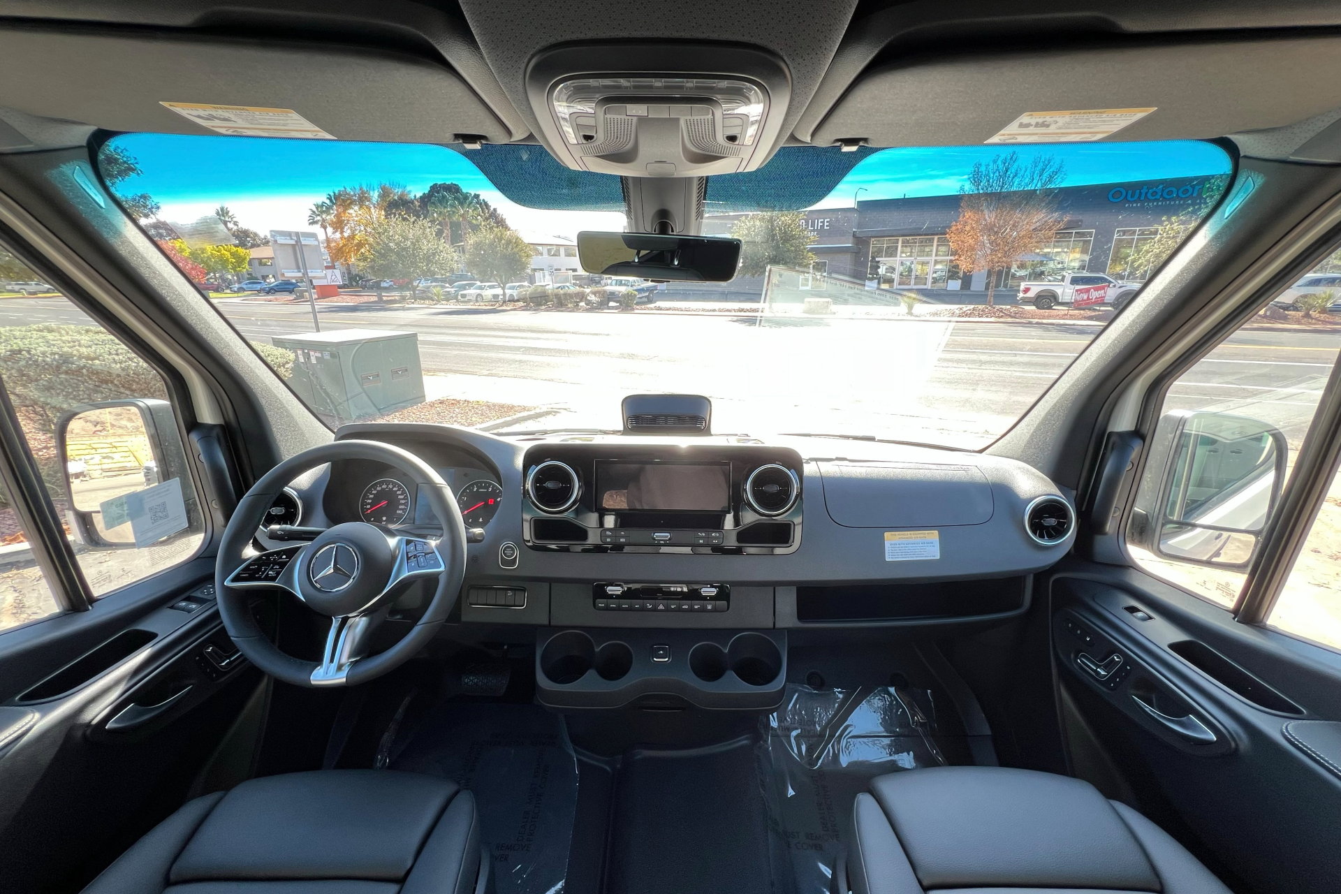 New 2026 Mercedes-Benz Sprinter 2500 image 9