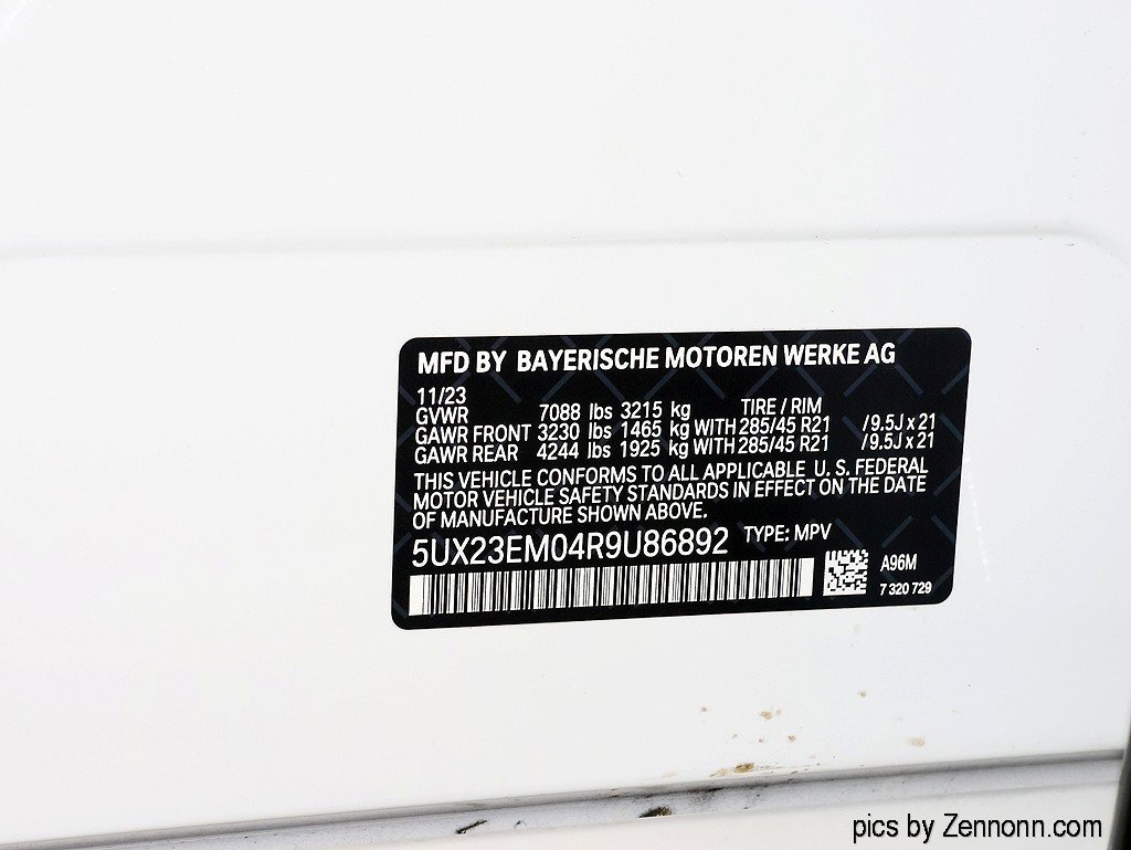 Certified 2024 BMW X7 xDrive40i w/ M Sport Package image 42