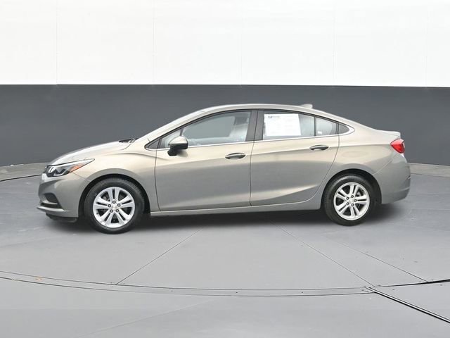 Used 2017 Chevrolet Cruze LT w/ Convenience Package FWD image 9