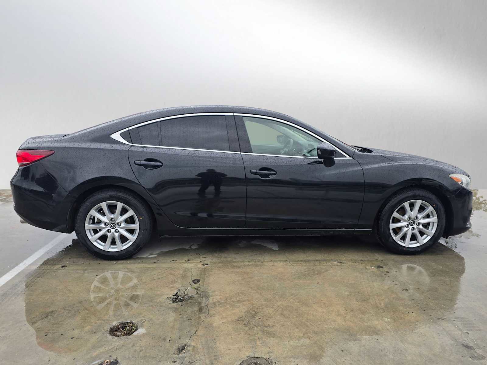 Used 2016 MAZDA MAZDA6 Sport image 2