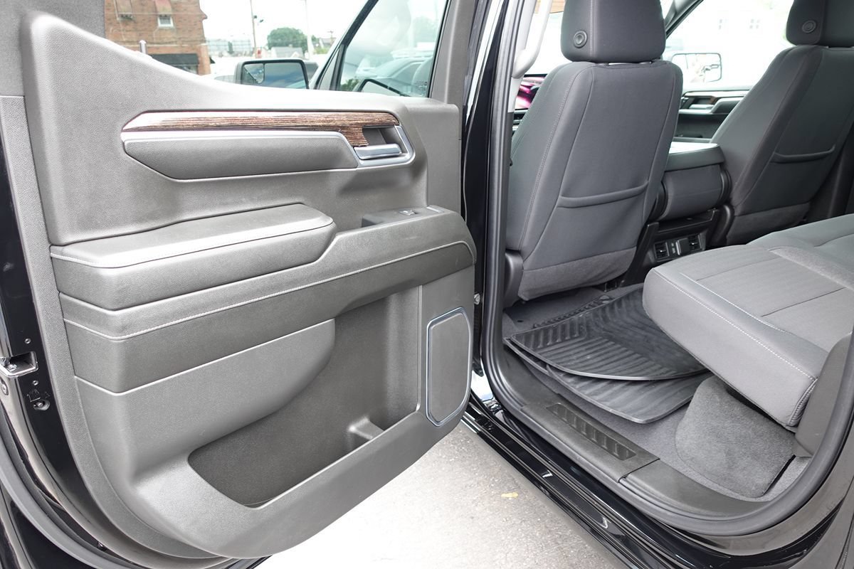 Used 2023 GMC Sierra 1500 Elevation AWD/4WD image 19