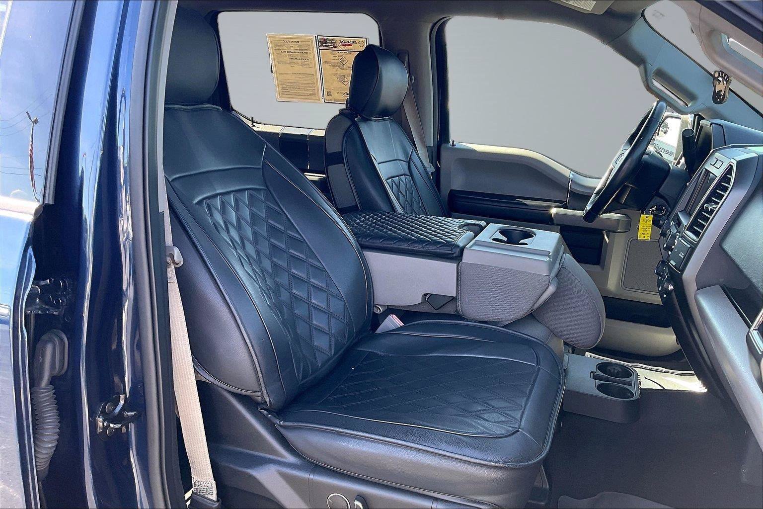 Used 2018 Ford F150 XLT w/ Equipment Group 302A Luxury AWD/4WD image 8