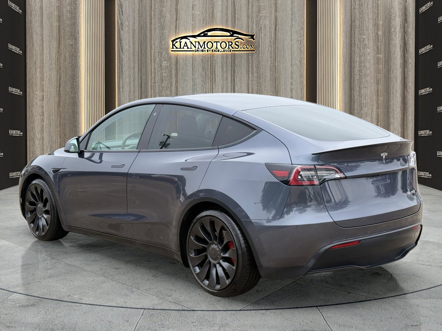 Used 2020 Tesla Model Y Performance image 11