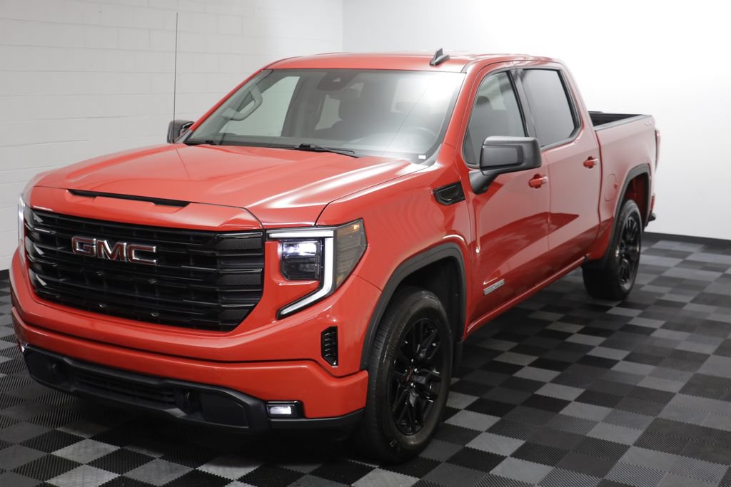 Used 2024 GMC Sierra 1500 Elevation AWD/4WD image 2