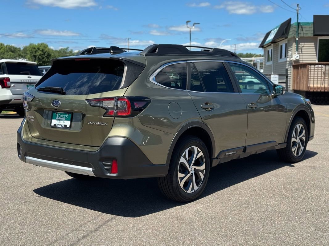 Used 2022 Subaru Outback Limited image 8