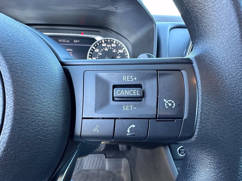 Used 2023 Nissan Rogue S AWD/4WD image 35
