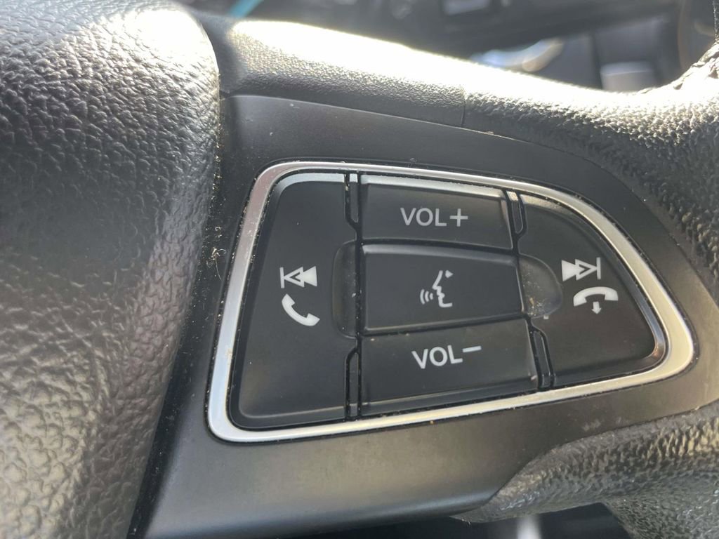 Used 2019 Ford EcoSport SE image 24