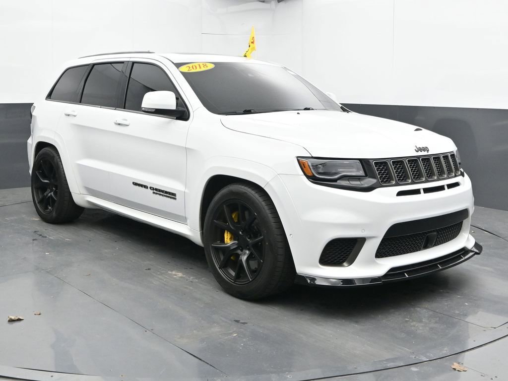 Used 2018 Jeep Grand Cherokee Trackhawk AWD/4WD image 3