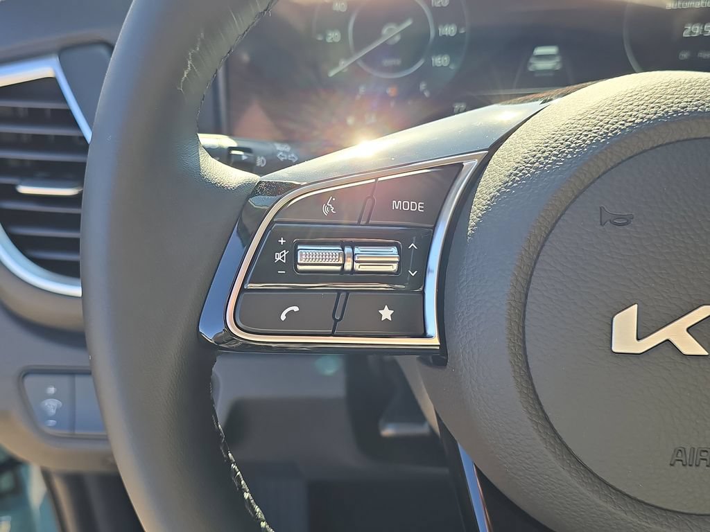 New 2026 Kia Seltos EX FWD image 30