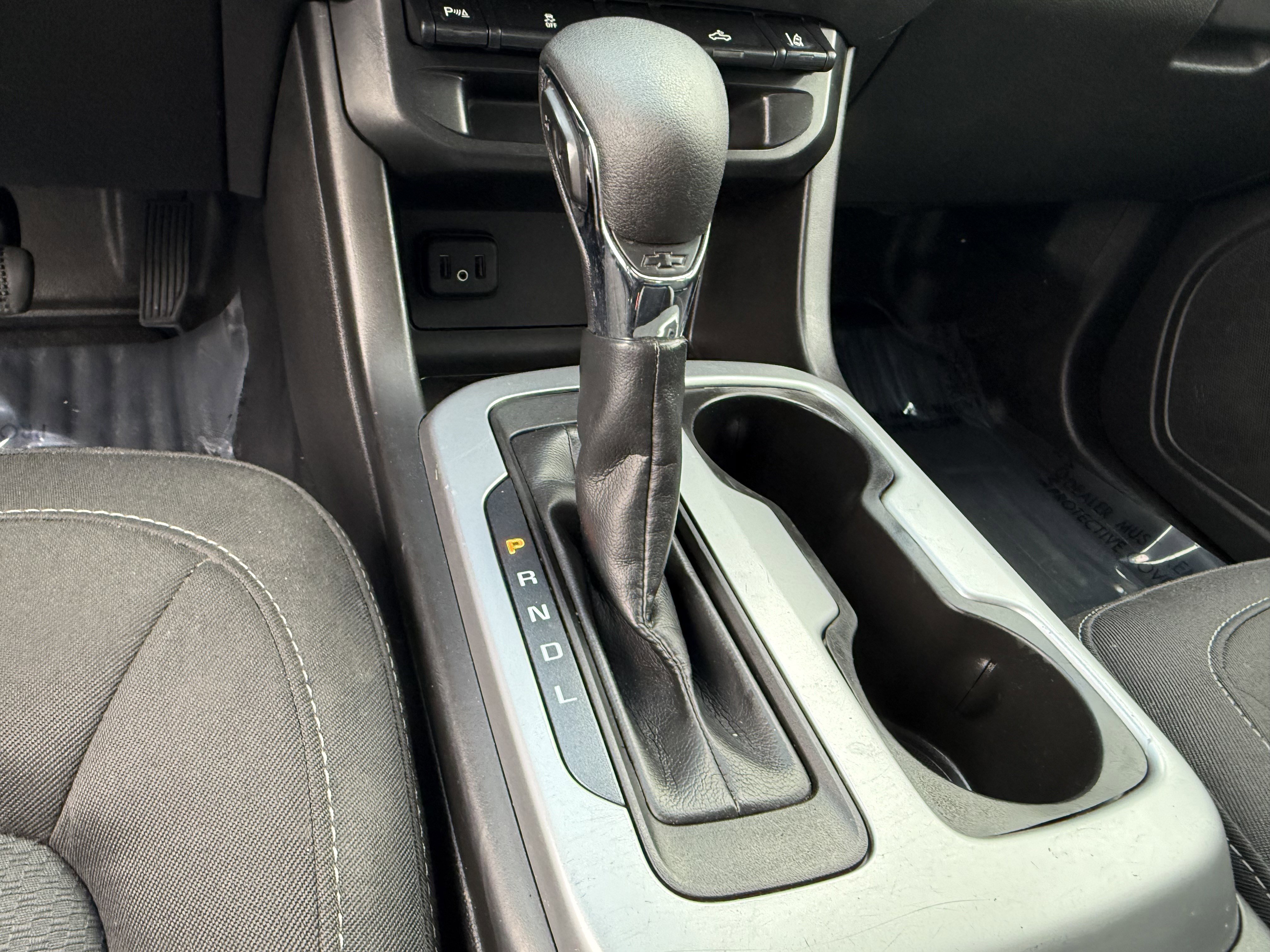 Used 2022 Chevrolet Colorado LT w/ Fleet Safety Package image 21