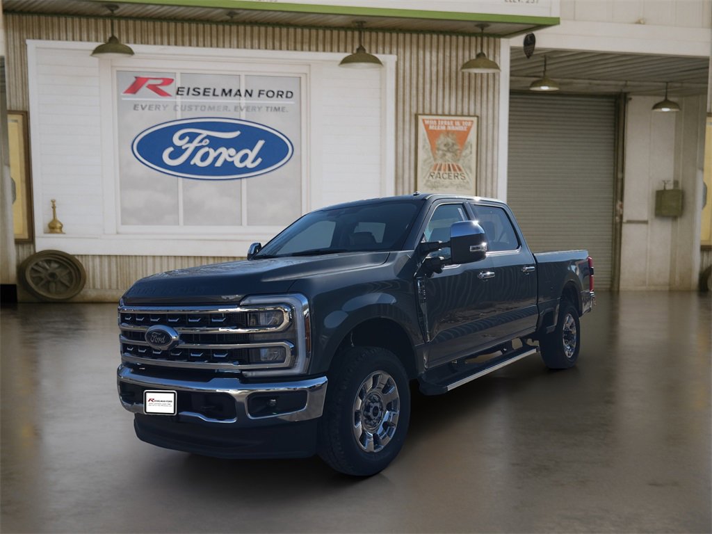 New 2026 Ford F250 Lariat w/ Chrome Package image 2