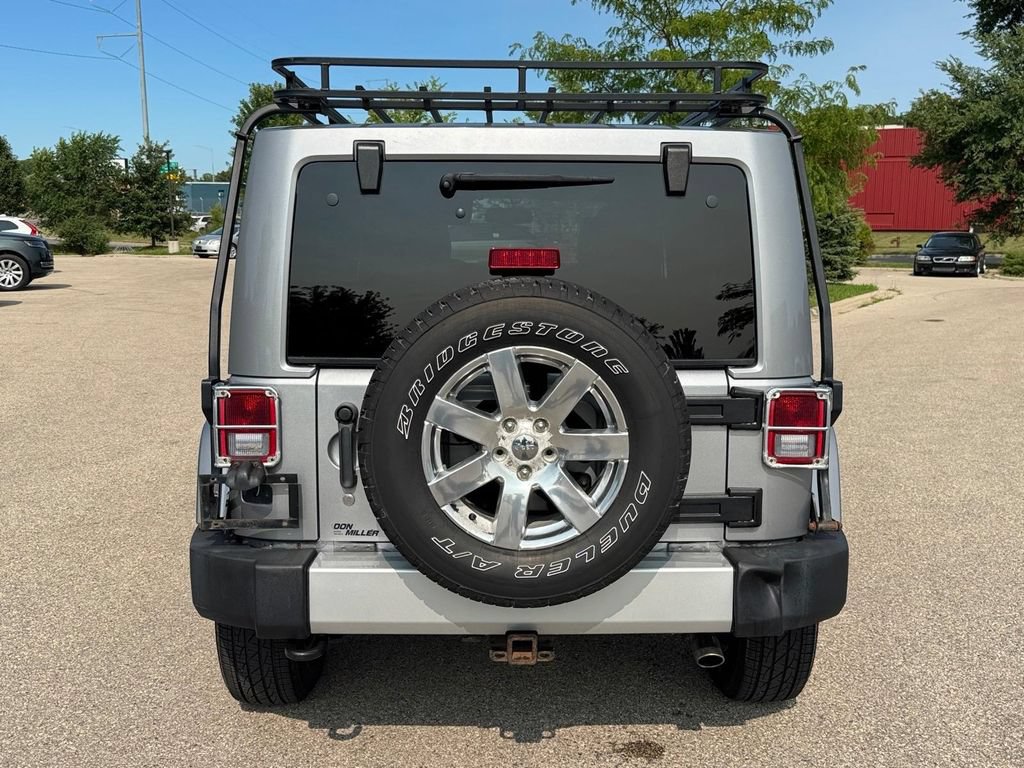 Used 2013 Jeep Wrangler Unlimited Sahara w/ Dual Top Group AWD/4WD image 3
