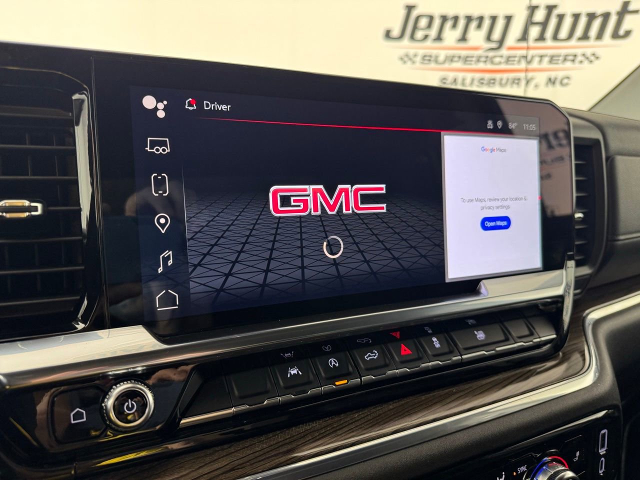 Used 2024 GMC Sierra 1500 Elevation image 18