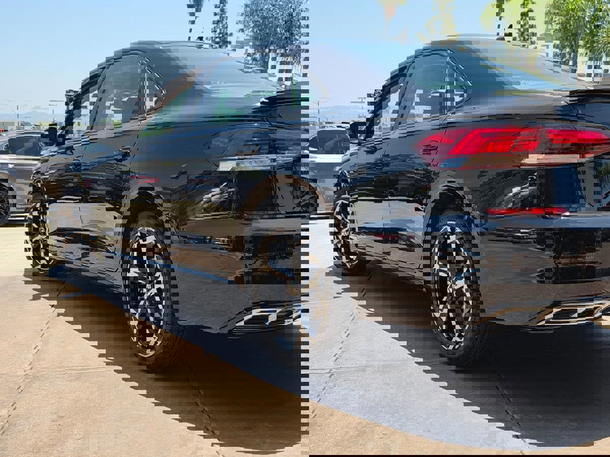 Used 2020 Volkswagen Passat 2.0T R-Line image 11