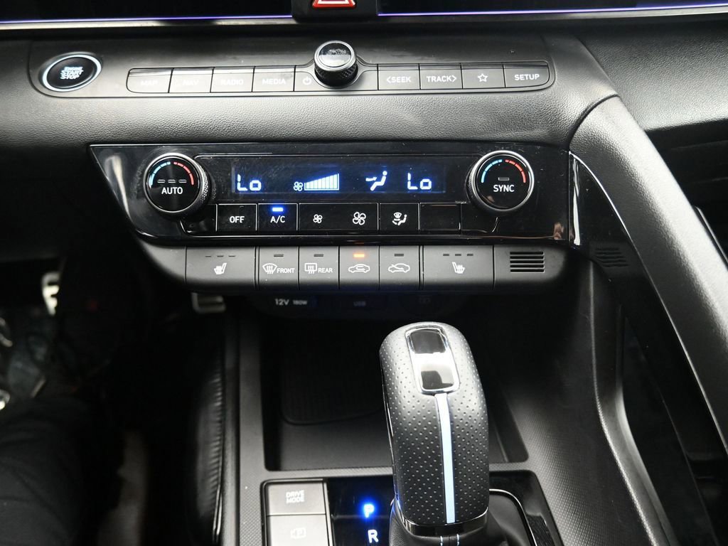 Used 2025 Hyundai Elantra N image 19