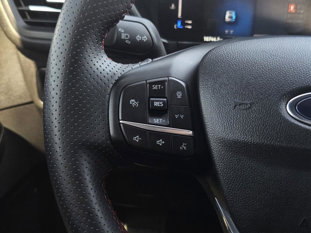 Used 2024 Ford Escape ST-Line w/ Tech Pack #1 image 14
