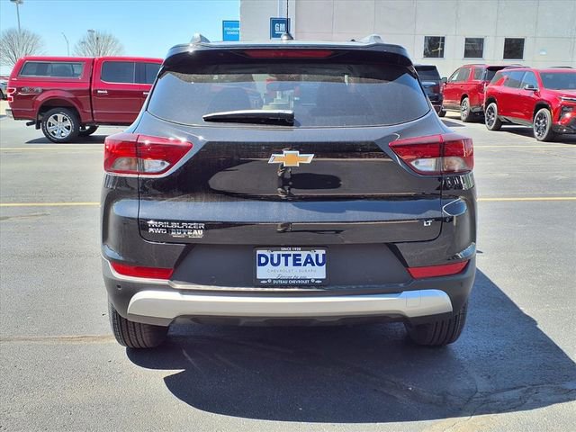 New 2026 Chevrolet TrailBlazer LT w/ Convenience Package AWD/4WD image 4